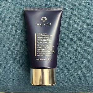 Monat Damage Repair Bond-Fortifying Hair Leave-In Crème. Sealed. Brand new!